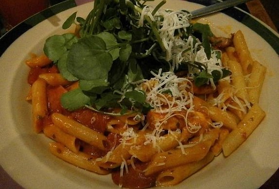 Kuřecí penne romana